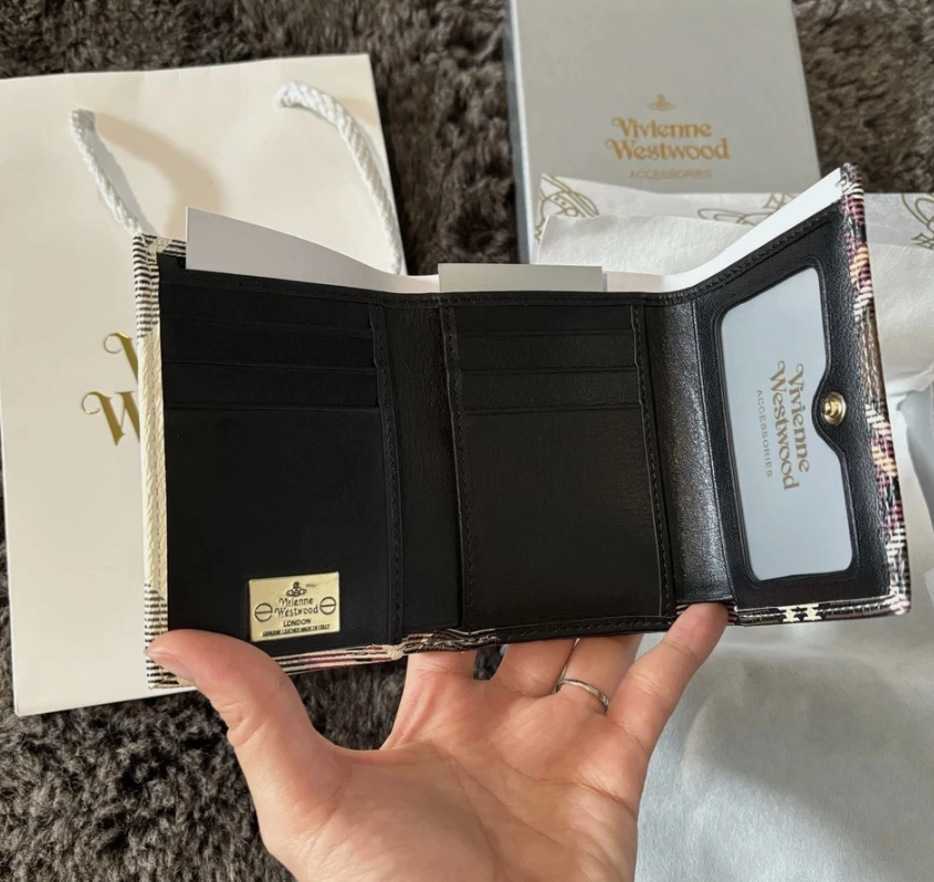 Vivienne Westwood財布 Vivienne Westwood Gamaguchi Trifold Wallet Color Red orb Enamel | eBay