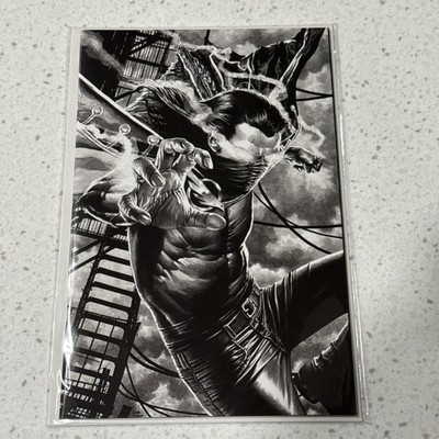 VANISH #1 - Mico Suayan NYCC Sketch Variant - NM will combine ship