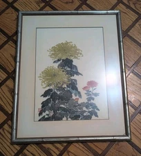 Nisaburo Ito Woodblock Print on  Silk–“Chrysanthemum (Left)”–Uchida Art Kyoto
