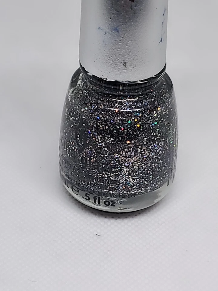 ** China Glaze ~SOME LIKE IT HAUTE~ - Image 3 of 4