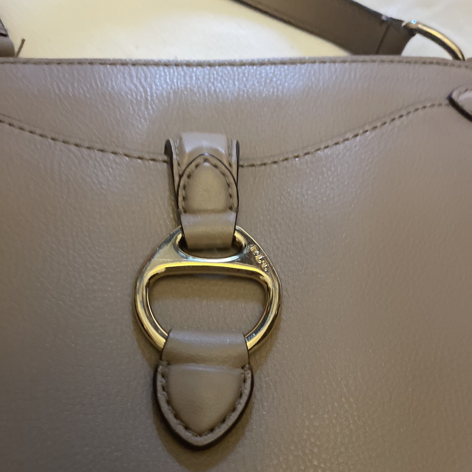 Ralph Lauren Bennington Envelope Crossbody Taupe Leather eBay