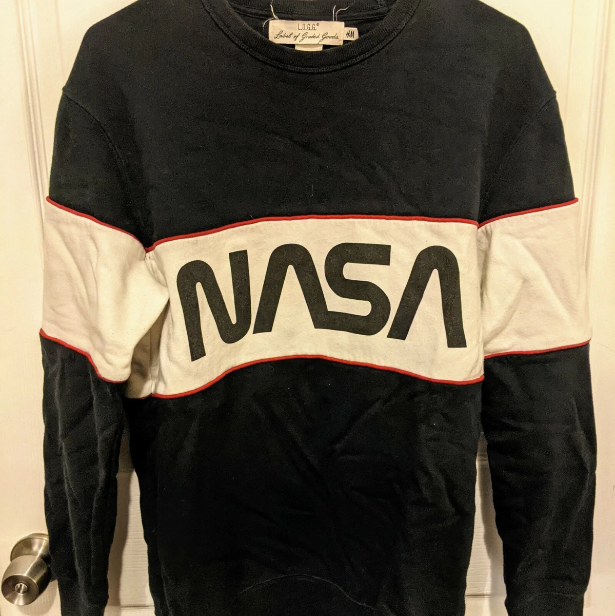 H&M LOGG Label of M Goods Medium Sweatshirt Logo Graded NASA