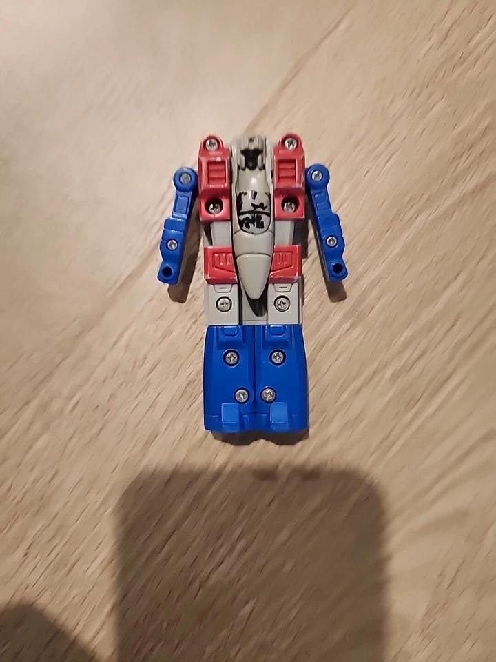 Figura de acción de colección G1 Transformers 1989 Pretender STARSCREAM ROBOT INTERIOR Foto 3 de 4