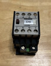 SIEMENS 3TB4002-0A Size 00 Contactor 5 HP 10A 575V
