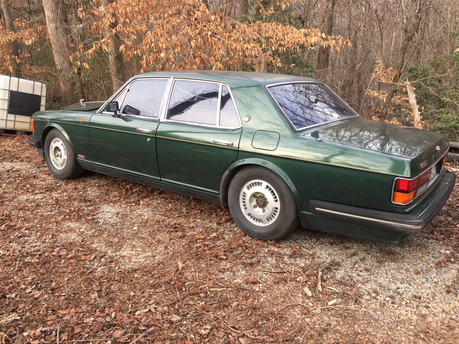 ROLLS ROYCE SPIRIT SPUR BENTLEY PUMP & FILTER. WE HAVE A HUGE PARTS INVENTORY