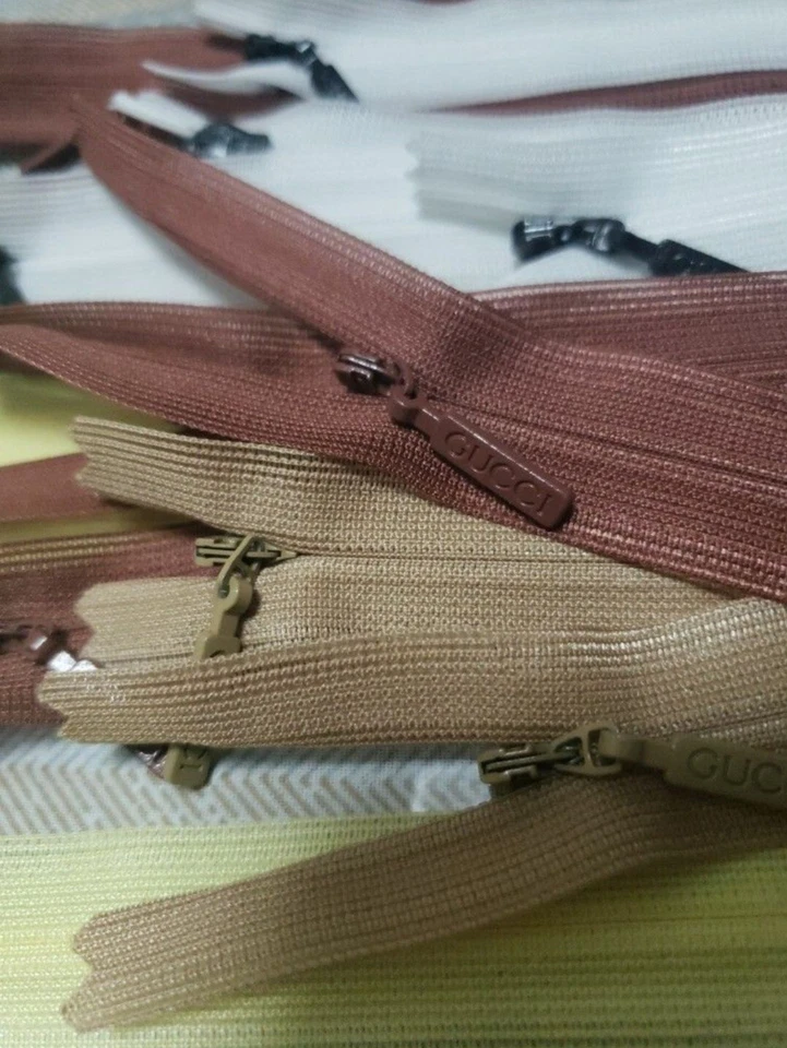 Gucci Invisible Zippers - Image 4 of 4