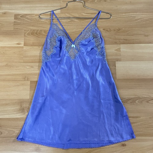 VTG Victorias Secret Satin Slip & Robe Size M Lace Trim Lavender Purple Babydoll - Picture 2 of 18