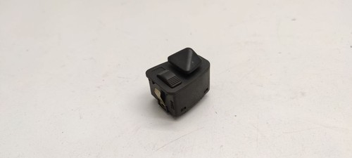 Interruptor de espejo de ala BMW 3 E46 2000 test613183736919 83736919 - Imagen 4 de 4