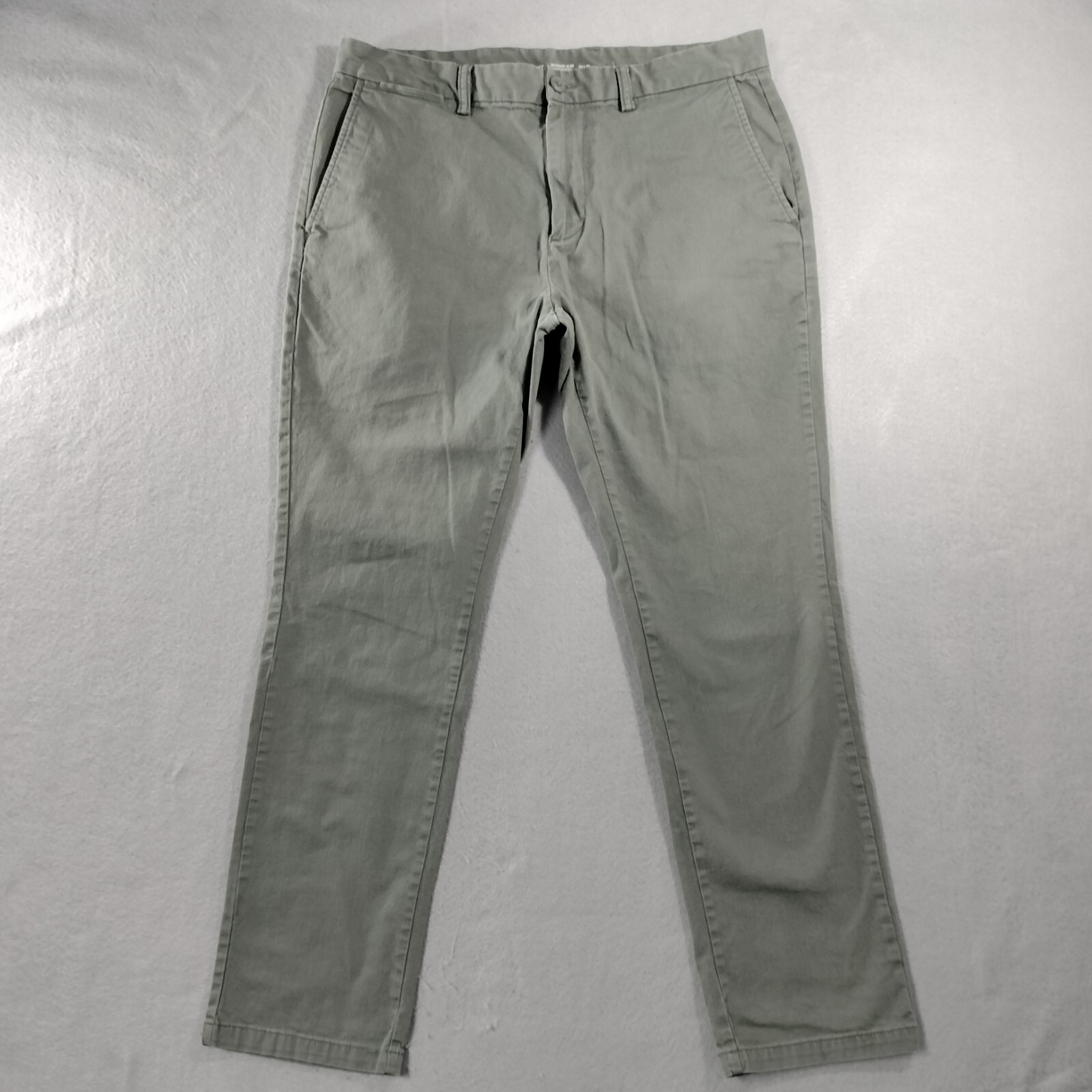 Old Navy Ultimate Slim Built In Flex Gray Khaki Pants Mens Size