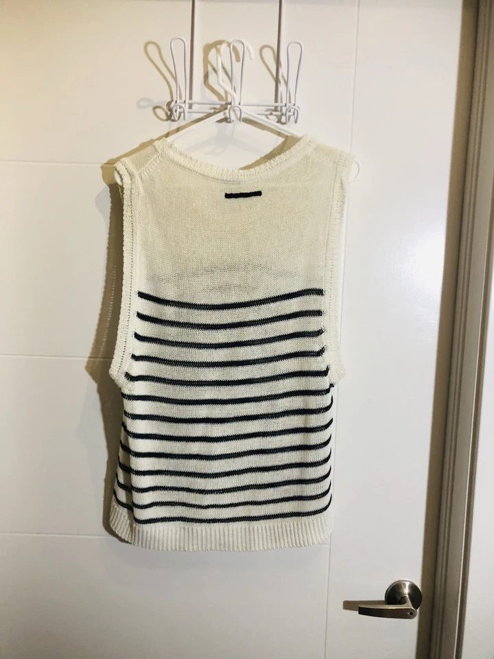 Vtg MALE Jean Paul Gaultier White & Navy pinestriped Mesh Tank Top — 第 2/3 张图片