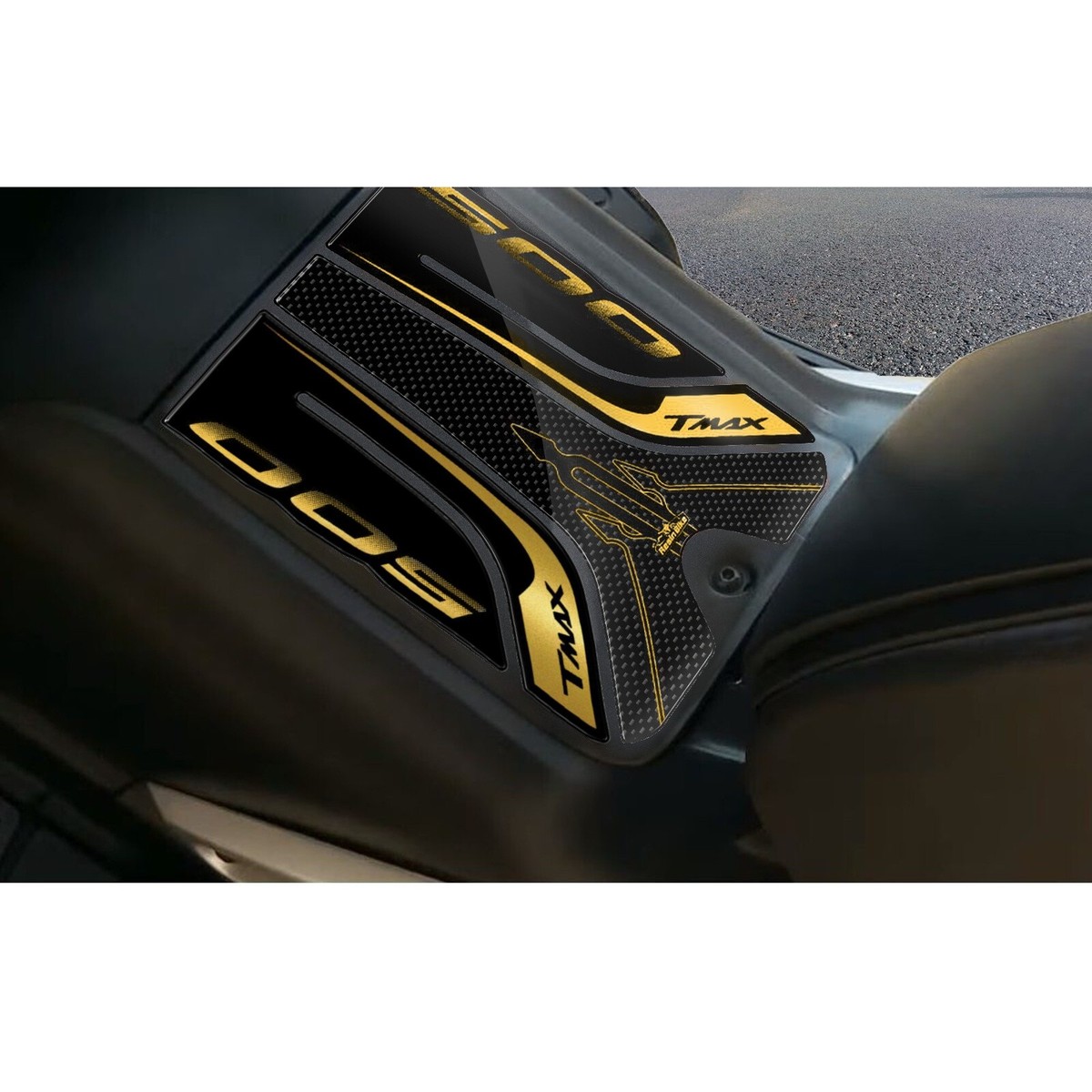 Adesivi Yamaha Adesivo Resina 3D Per Pedana Yamaha TMAX 2001-2007 - Nero Bianco - Labelbike Adesivi Tmax