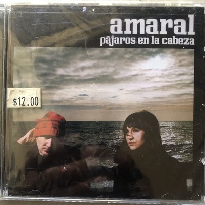 Amaral pájaro sin cabeza￼