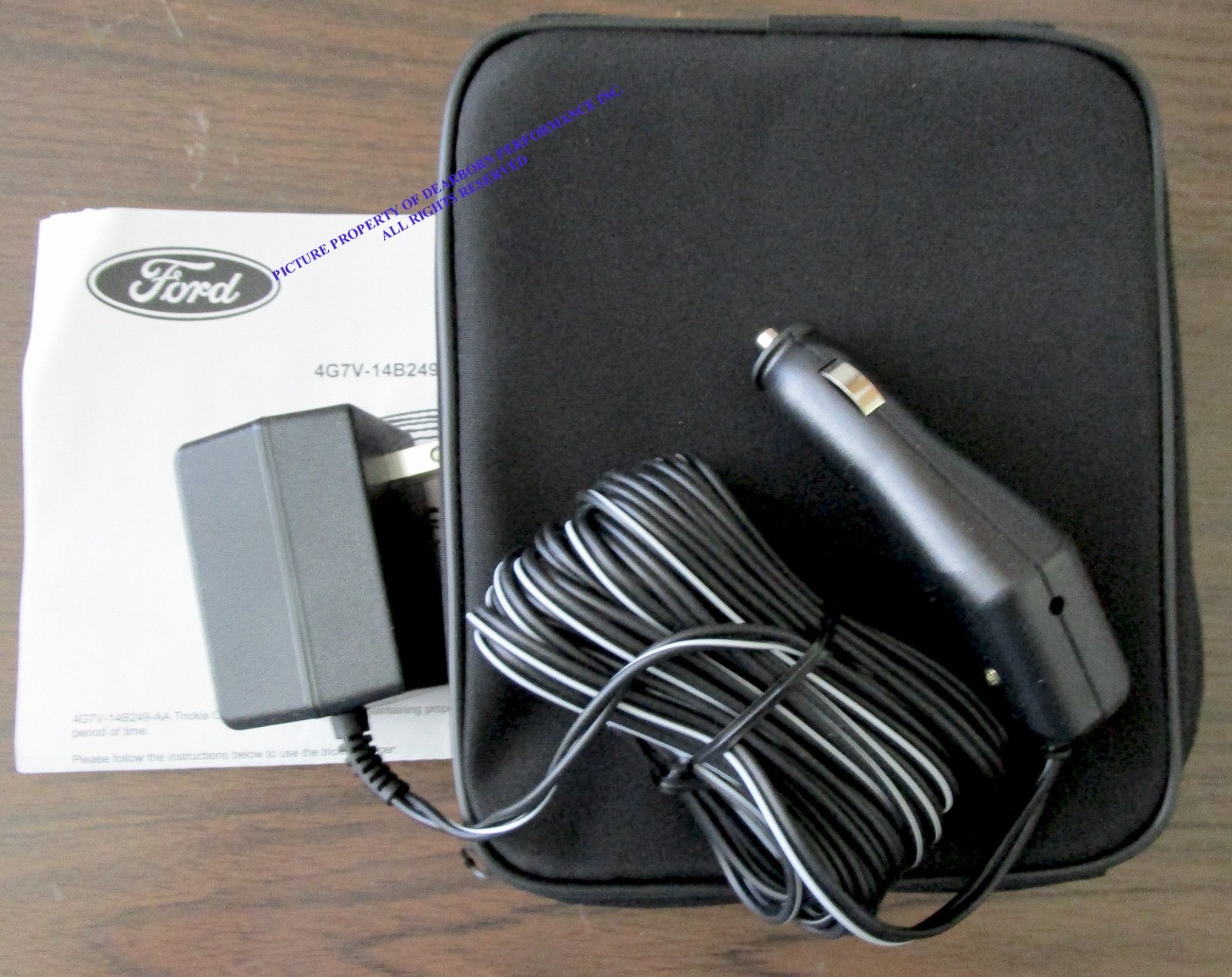 2005,2006 FORD GT GT40 SUPERCAR FACTORY OEM BATTERY TRICKLE CHARGER 05/06