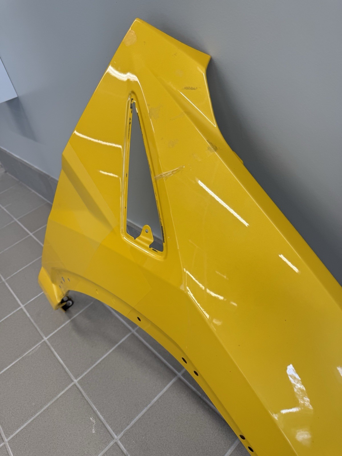 Lamborghini Urus 2019-2022 RIGHT Fender