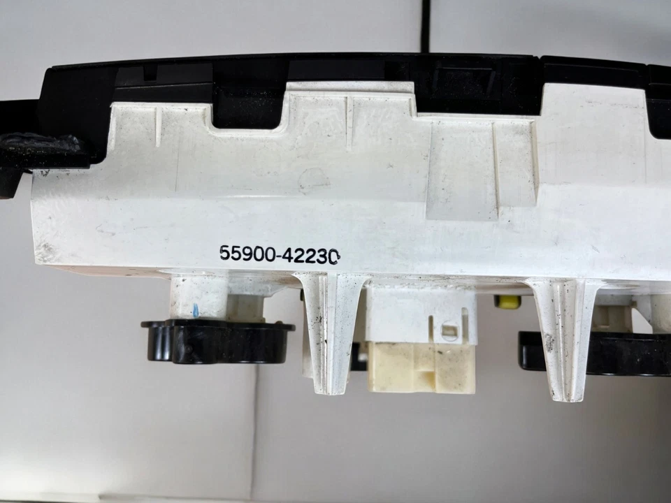 2004-2005 TOYOTA RAV4  A/C HEATER TEMPERATURE CLIMATE CONTROL 455911-2050 - Image 2 of 4