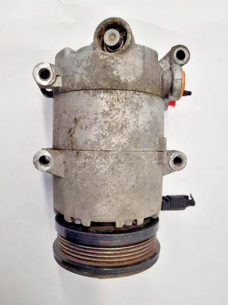 2013-2014 Ford Focus Air Conditioning AC Compressor Assembly Factory OEM Foto 2 de 4