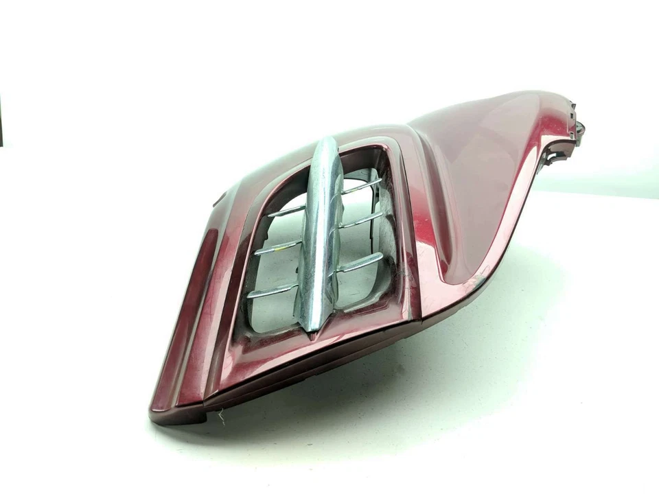 01-05 本田 Goldwing 1800 GL1800 左侧整流罩面板 64292-MCA-0000 — 第 2/4 张图片