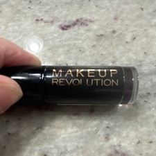 Makeup Revolution Lipstick Stick 100% Vamp Sh...