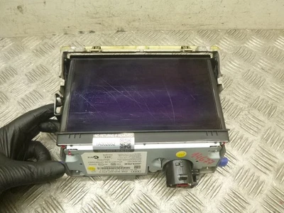 2013 AUDI A3 SAT NAV RADIO MEDIA DISPLAY SCREEN HEAD UNIT 8V0857273H - Photo 1/4