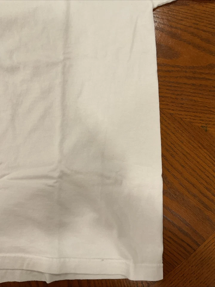 Camiseta Flying Coffin Grande - Imagem 2 de 4