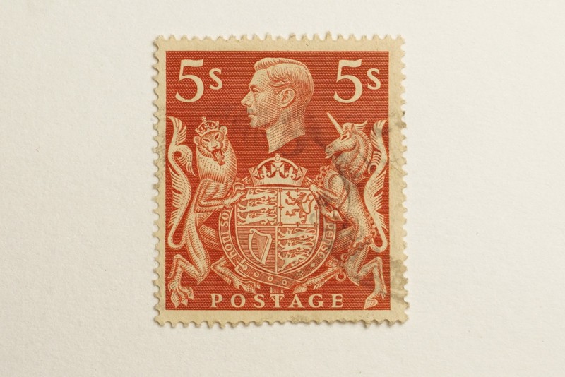 GB 1939 5s Five Shillings Red Royal Arms King George VI Mint used High Value