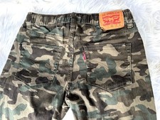 Levis Kids Camo Jogger Pants Size 14 Adjustable Waist Stretch Cuffed Ankles
