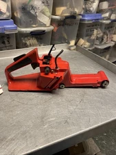 OEM GOOD USED JONSERED 670 CHAINSAW REAR HANDLE / TANK ASSEMBLY 501 77 27