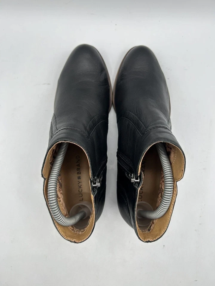 Lucky & Brand Basel Women's Sz 8 Black Leather Cuban Heel Almond Toe Side Zip - Image 4 of 4