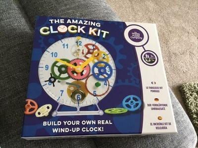 THE AMAZING CLOCK KIT. THE HAPPY PUZZLE COMPANY unbenutzt