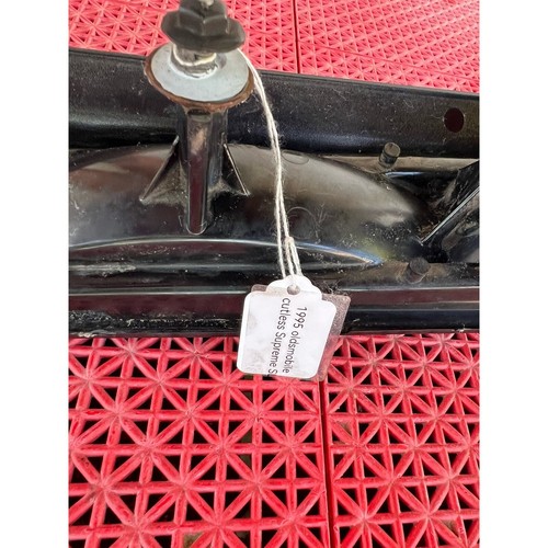 1992-1996 Oldsmobile Cutlass Supreme SL OEM Rear Trunk Lid Reverse Backup Light - Picture 15 of 18