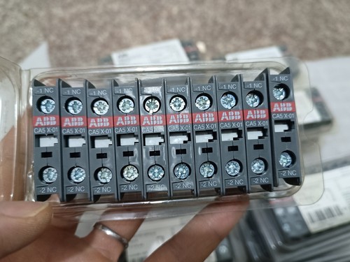 10PCS NEW CA5-10 Auxiliary contact - Picture 8 of 9