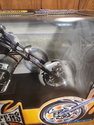 Muscle Machines Sturgis Special 1:10 New West Coast Choppers JJ04-10-06 - Picture 6 of 8