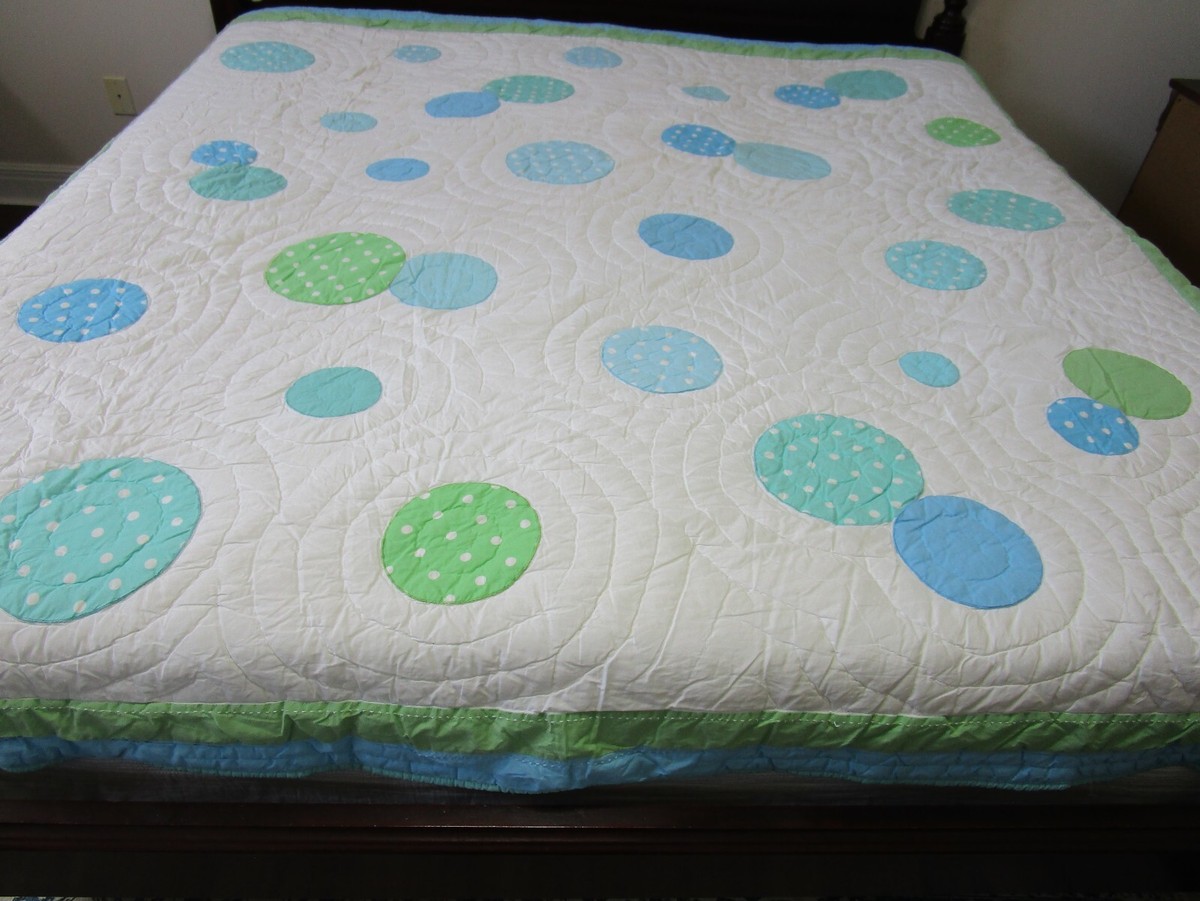 Pottery Barn Teen Bold colorful Queen/ Full White Floral