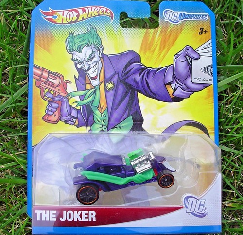 THE JOKER. W4517. 2011 Hot Wheels DC Universe. New in Package! - 第 1/5 張圖片