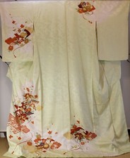 Japanese Houmongi Kimono Silk Pale Yellow Floral Pattern Vintage Formal Used