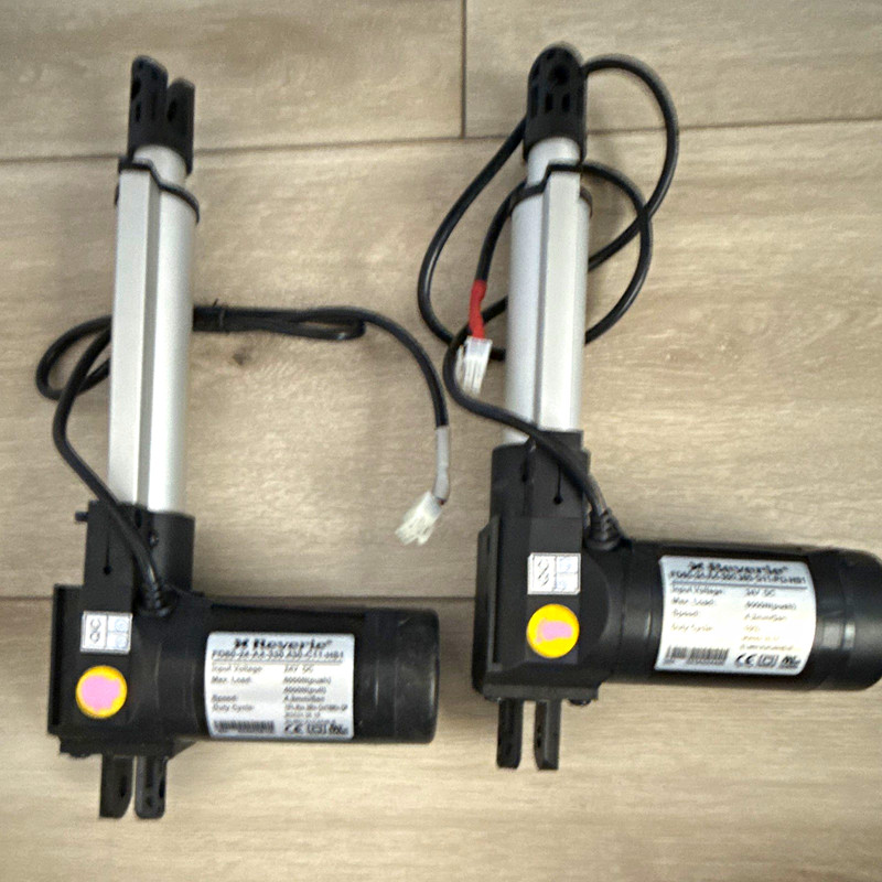 Reverie FD60-24-A4-300.360-G11-P0-HS1 Linear Actuator 24V 6000N Push