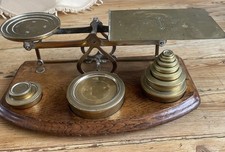 ANTIQUE SET OF VICTORIAN WOOD & BRASS POSTAL LETTER SCALES & WEIGHTS