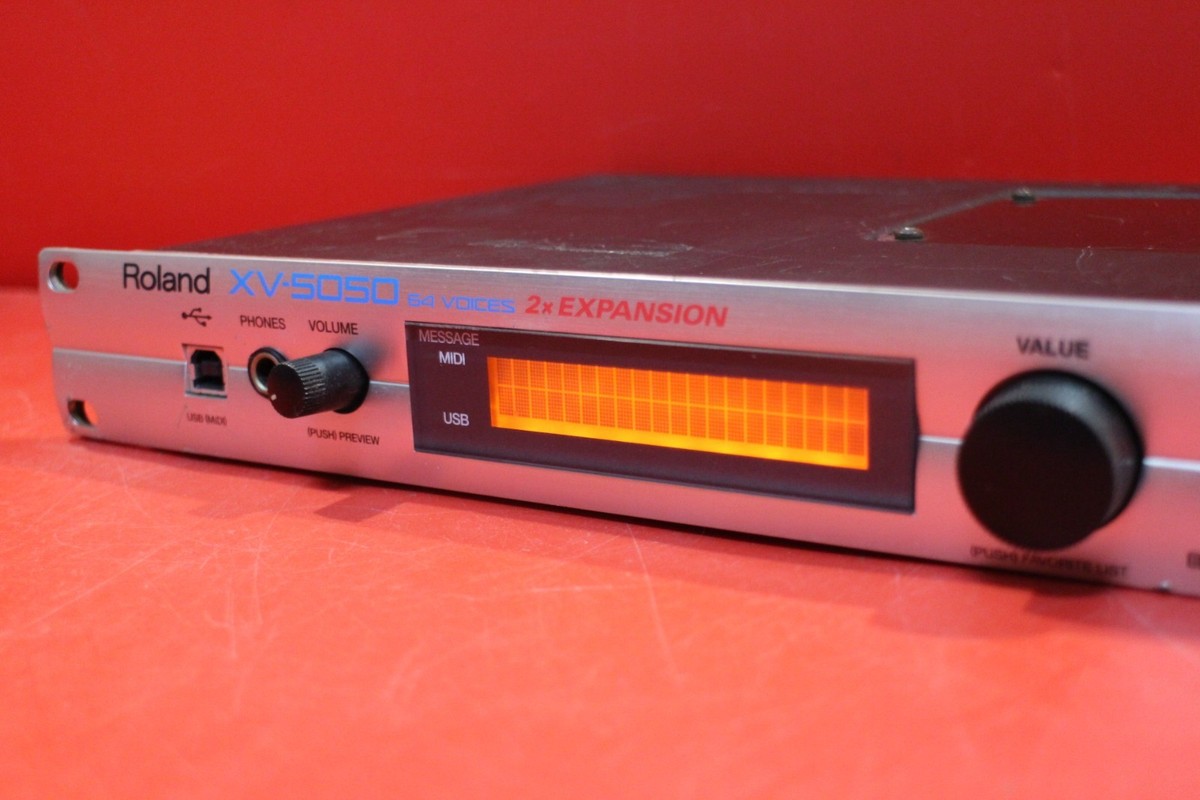 USED Roland XV 5050 64 Voices Synthesizer Module Rack U2317 240702