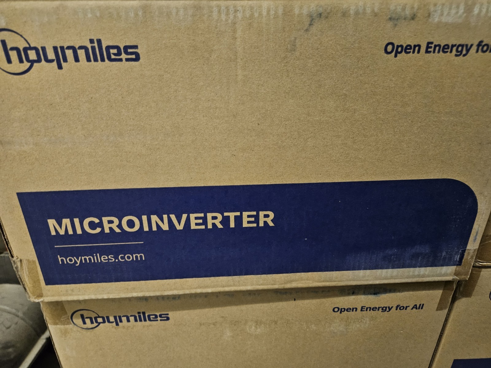 Hoymiles HM-600N  Microinverter 2:1 ...New W/ 6ft Whip