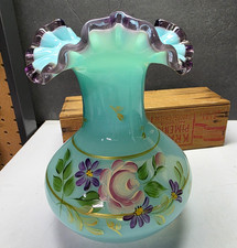 VINTAGE FENTON ART GLASS ROBINS EGG BLUE PURPLE CREST HAND PAINTED VASE