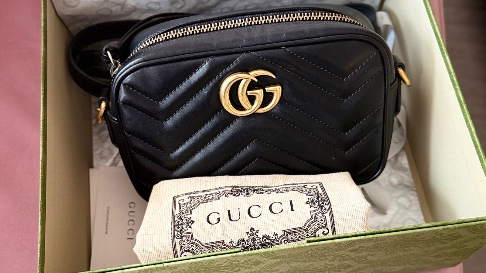 Gucci GG Marmont pelle nera piccola borsa donna originale