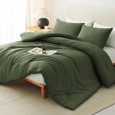Oversized Queen Comforter Set Olive Green, 3 Pieces 98X98 Solid Breathable Quilt