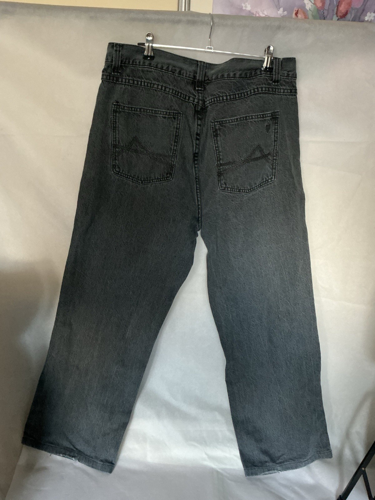 Guinness Mens Denim Jeans Light Black Distressed Size 36 Waist image 4