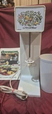 Vintage Osterizer Le Drink Mixer Stand Mixer with  Companion Cookbook 1979 EUC