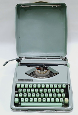 Hermes Baby Typewriter - Vintage - For parts only