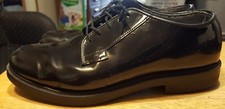 Bates dura shock oil resisting black oxfords mens size 9-E patent leather laces