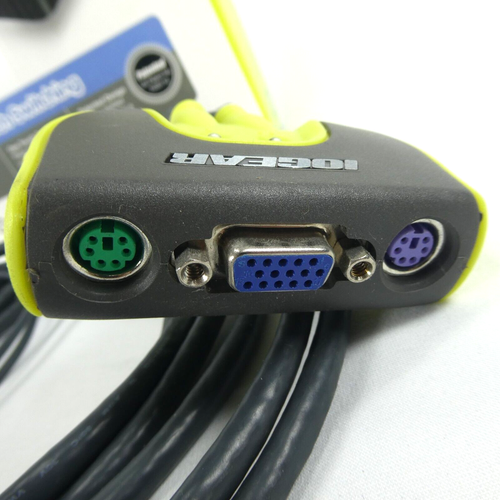 IOGEAR 4-Port USB KVM Switch with Cables and Remote GCS24U - Picture 6 of 10