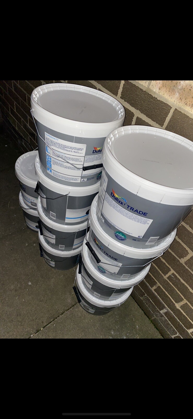 Dulux Trade Supermatt White 10L. Cash On Collection eBay