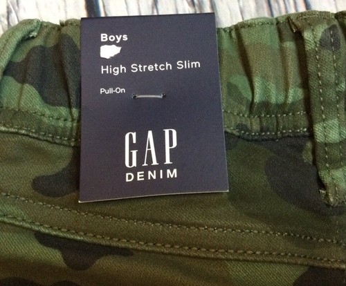 Pantalones de mezclilla ajustados elásticos altos camuflaje pequeños Gap para niños 6-7. Nuevo con etiquetas - Imagen 4 de 6