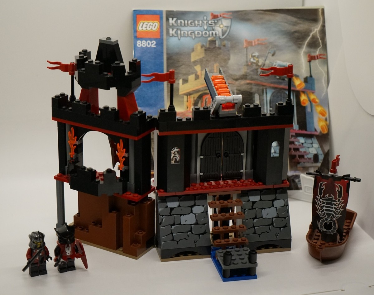 Lego set 8802 Knights Kingdom Dark - Fortress Landing | eBay